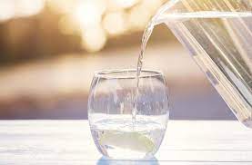 wellhealthorganic.com:how-detox-water-works-in-reducing-weight