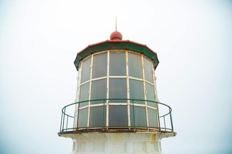 maximize reach lens beacon